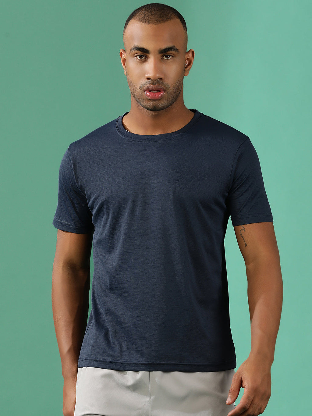 Polyester Lycra Jacquard Textured Round Neck Slim Fit Half Sleeve T-Shirt