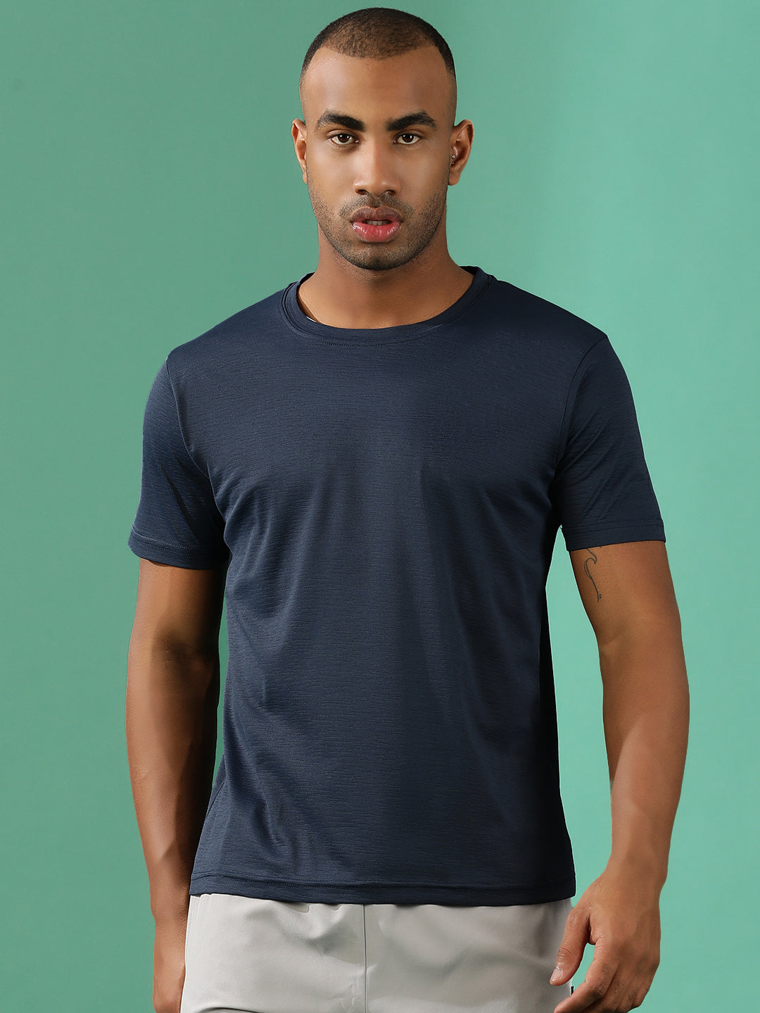 Polyester Lycra Jacquard Textured Round Neck Slim Fit Half Sleeve T-Shirt