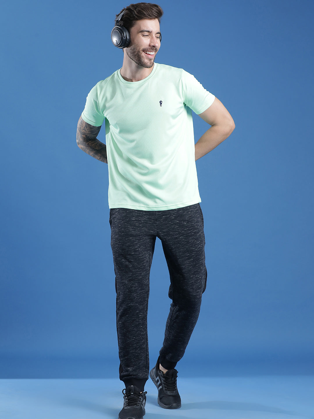 Round Neck Half Sleeve Slim Fit Casual Wear T-Shirt