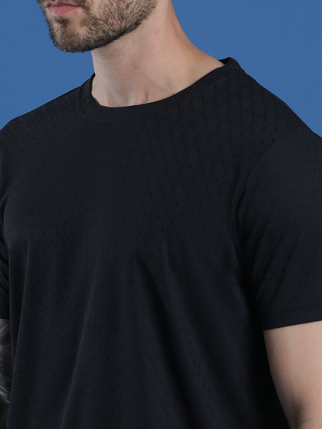 Polyester Jacquard Textured Round Neck Slim Fit Half Sleeve T-Shirt