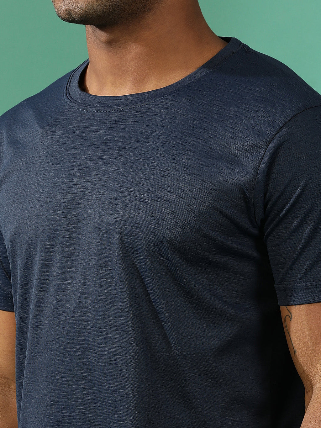Polyester Lycra Jacquard Textured Round Neck Slim Fit Half Sleeve T-Shirt