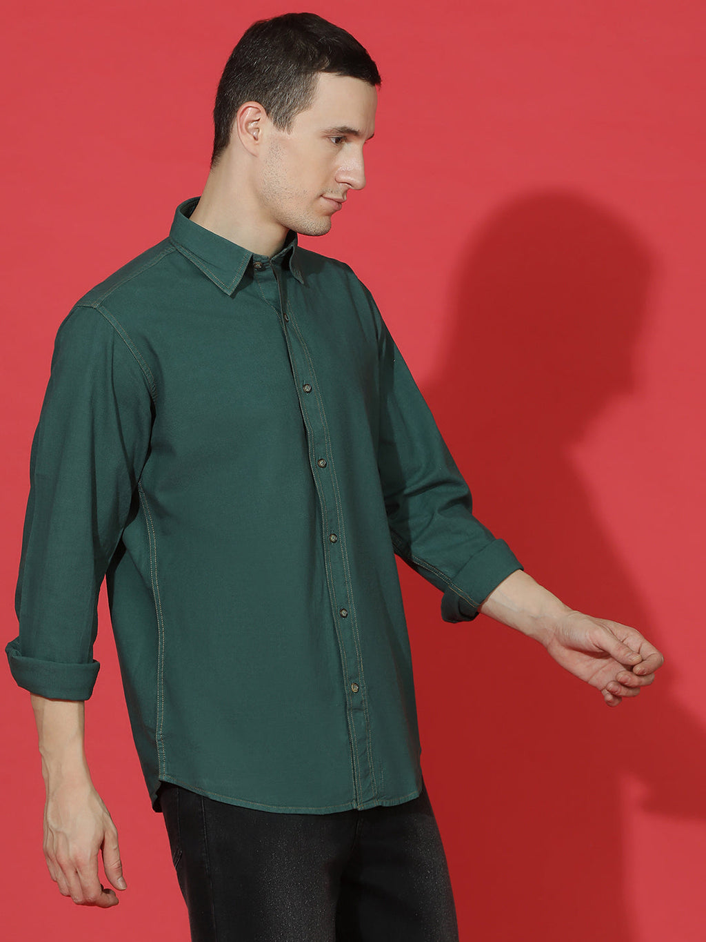 Denim Regular Fit Full Sleeve Cutaway Collar Casual Shirt