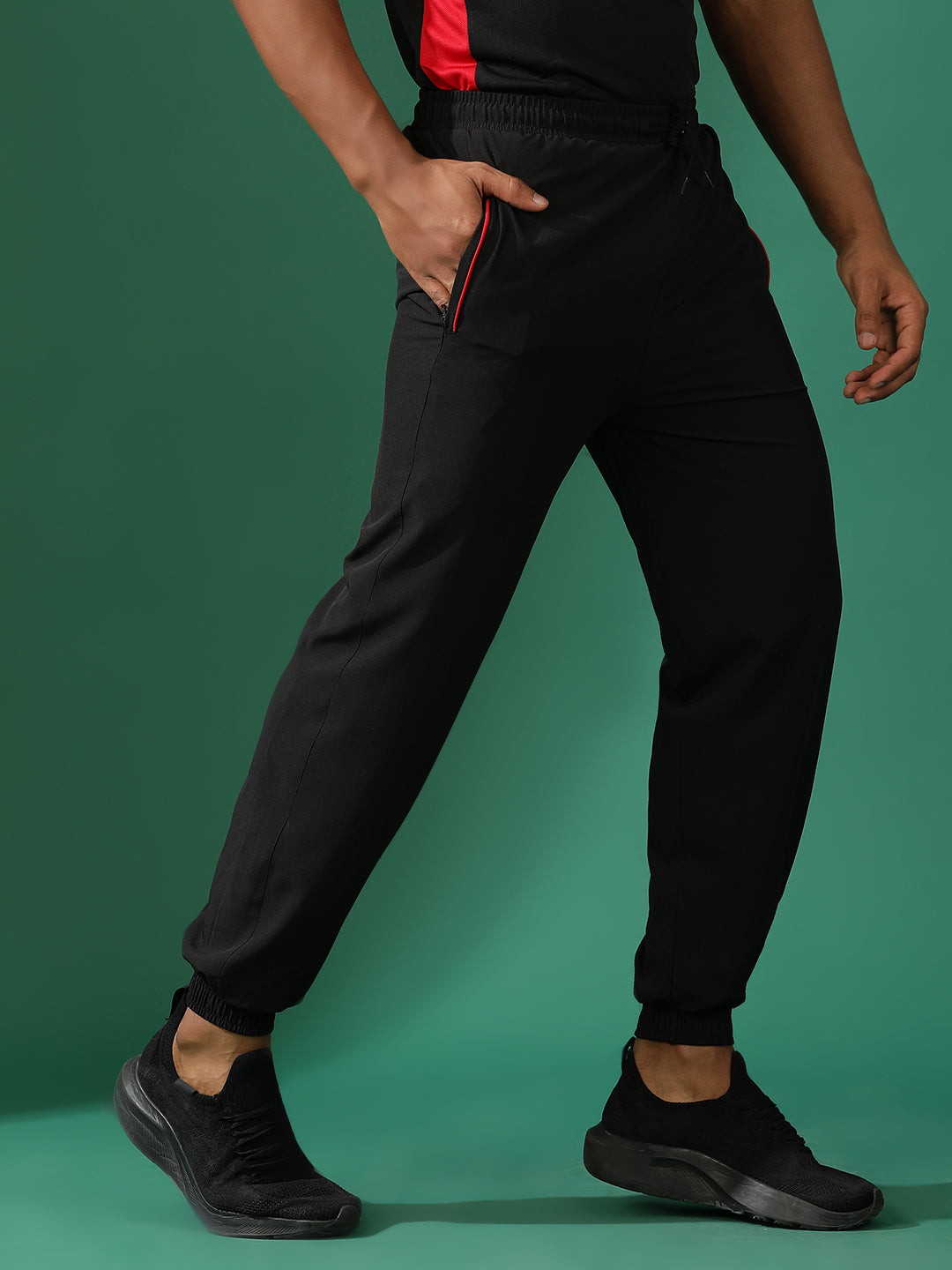 Mid-Rise Regular Fit Track Pants