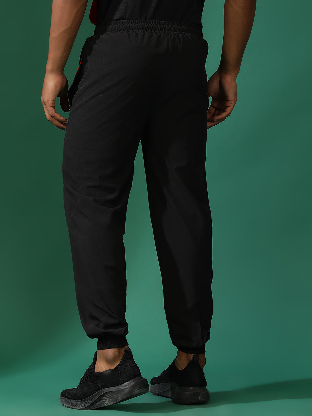 Mid-Rise Regular Fit Track Pants