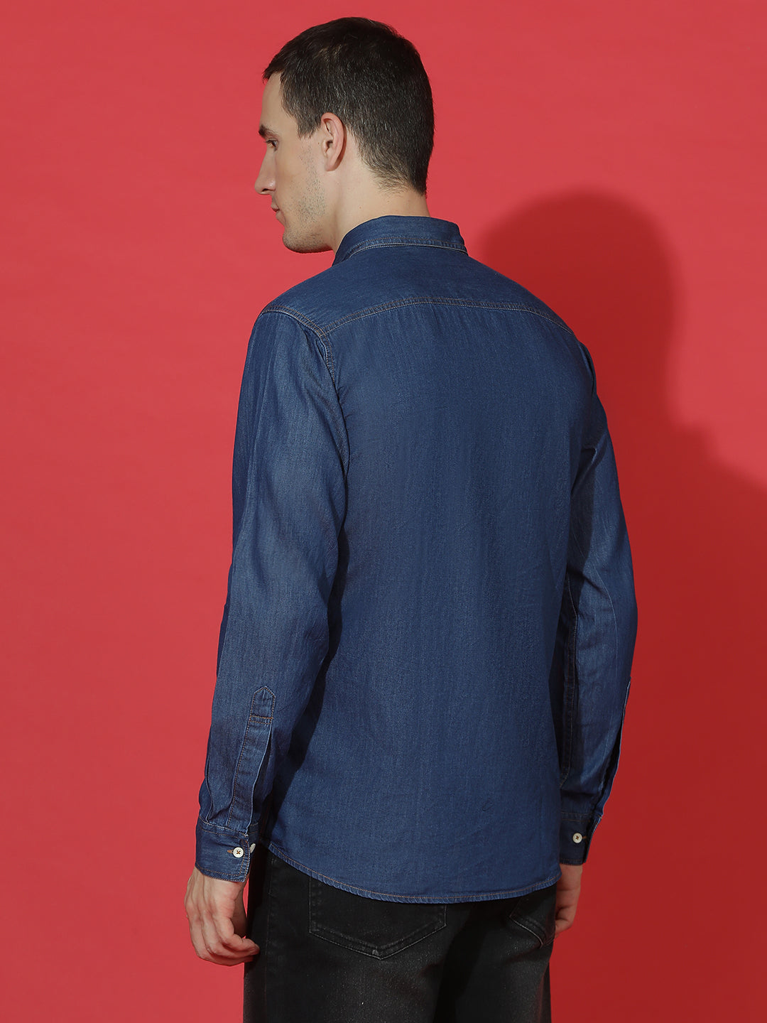 Denim Regular Fit Full Sleeve Cutaway Collar Casual Shirt
