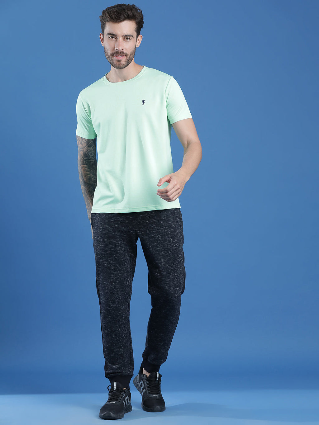 Round Neck Half Sleeve Slim Fit Casual Wear T-Shirt