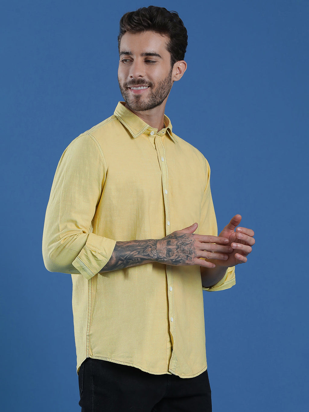 Denim Regular Fit Full Sleeve Cutaway Collar Casual Shirt