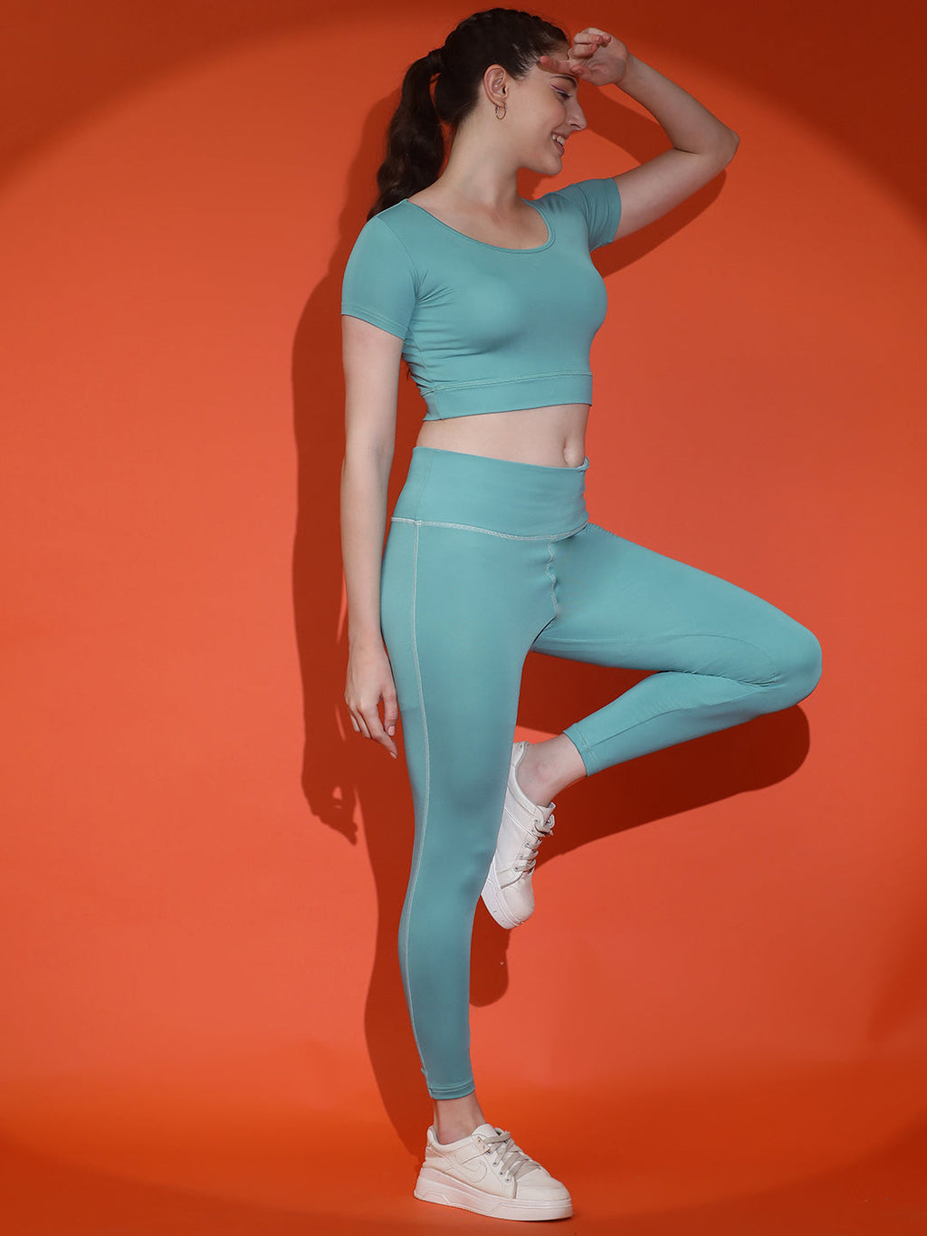 Anti-Bacterial Stretchable Tights Set Rapid Dry Technology