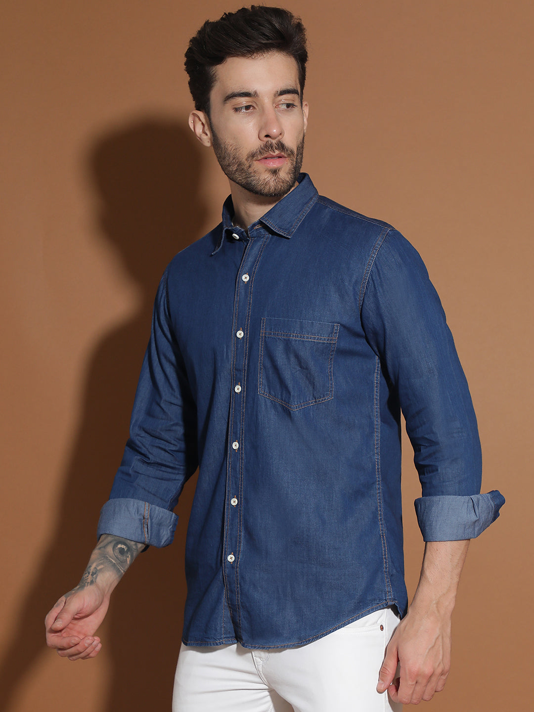 Denim Regular Fit Full Sleeve Cutaway Collar Casual Shirt