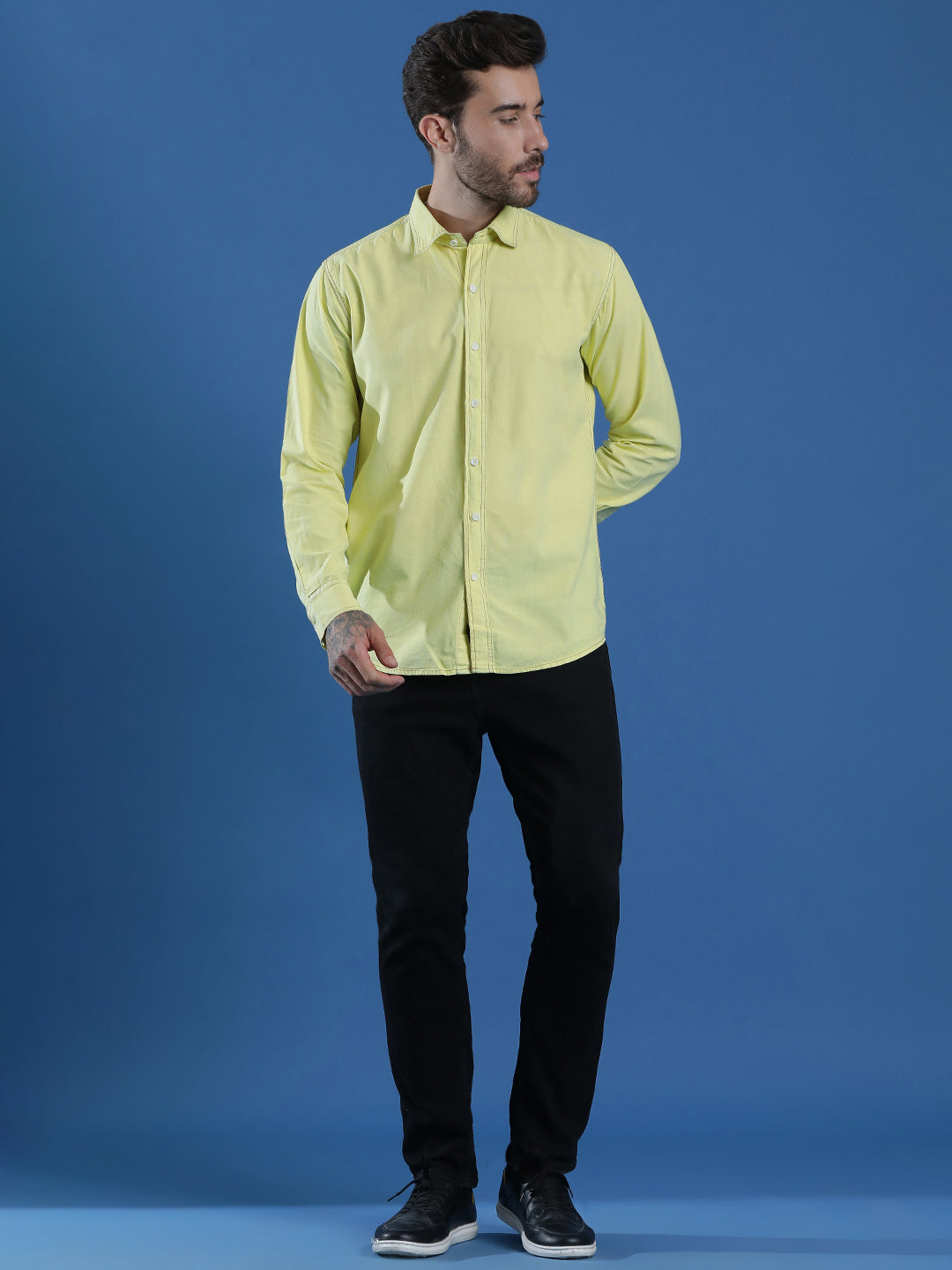 Denim Regular Fit Full Sleeve Cutaway Collar Casual Shirt