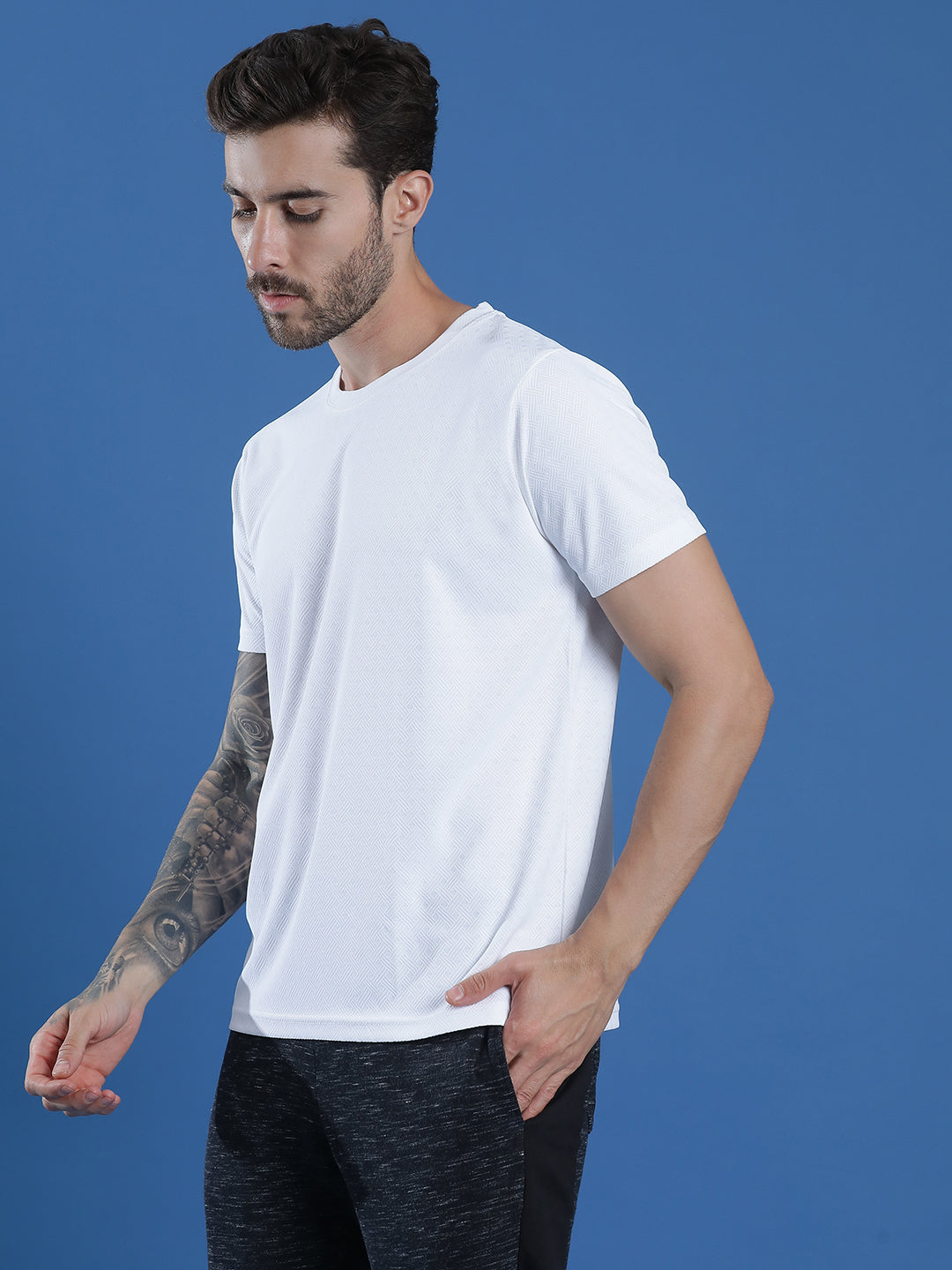 Polyester Jacquard Textured Round Neck Slim Fit Half Sleeve T-Shirt