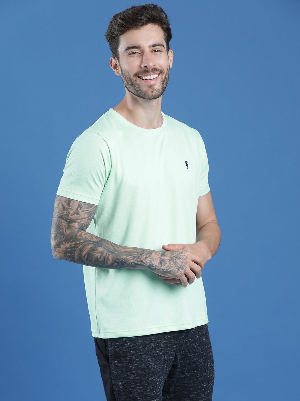 Round Neck Half Sleeve Slim Fit Casual Wear T-Shirt