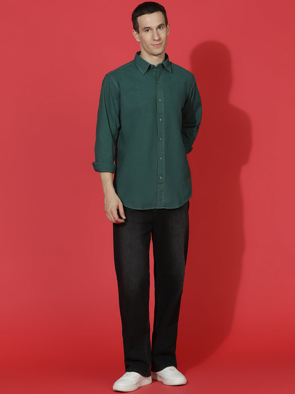 Denim Regular Fit Full Sleeve Cutaway Collar Casual Shirt