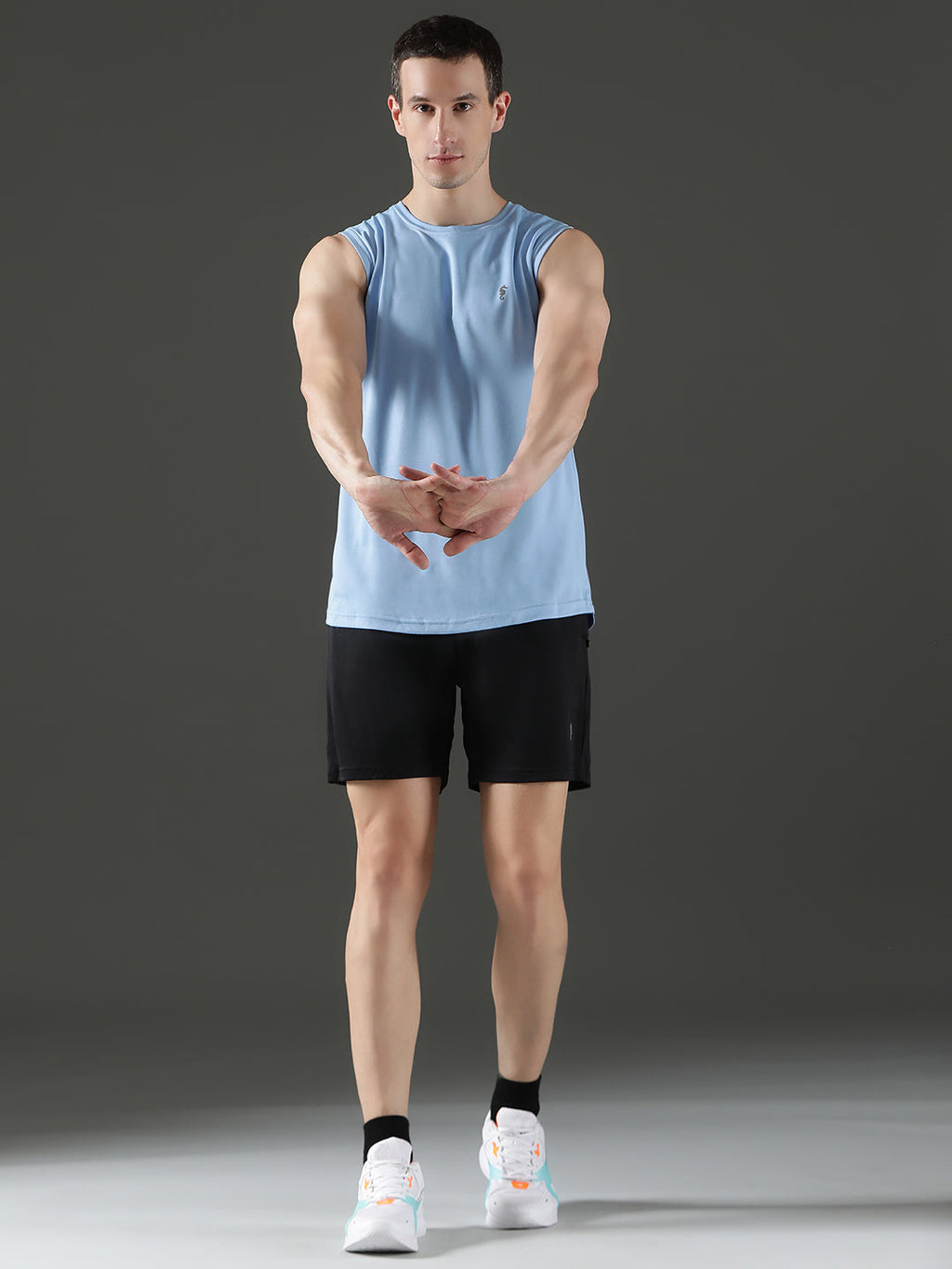 Sleeveless Sweat-Absorbing Gym Co-Ord Set with Pockets.