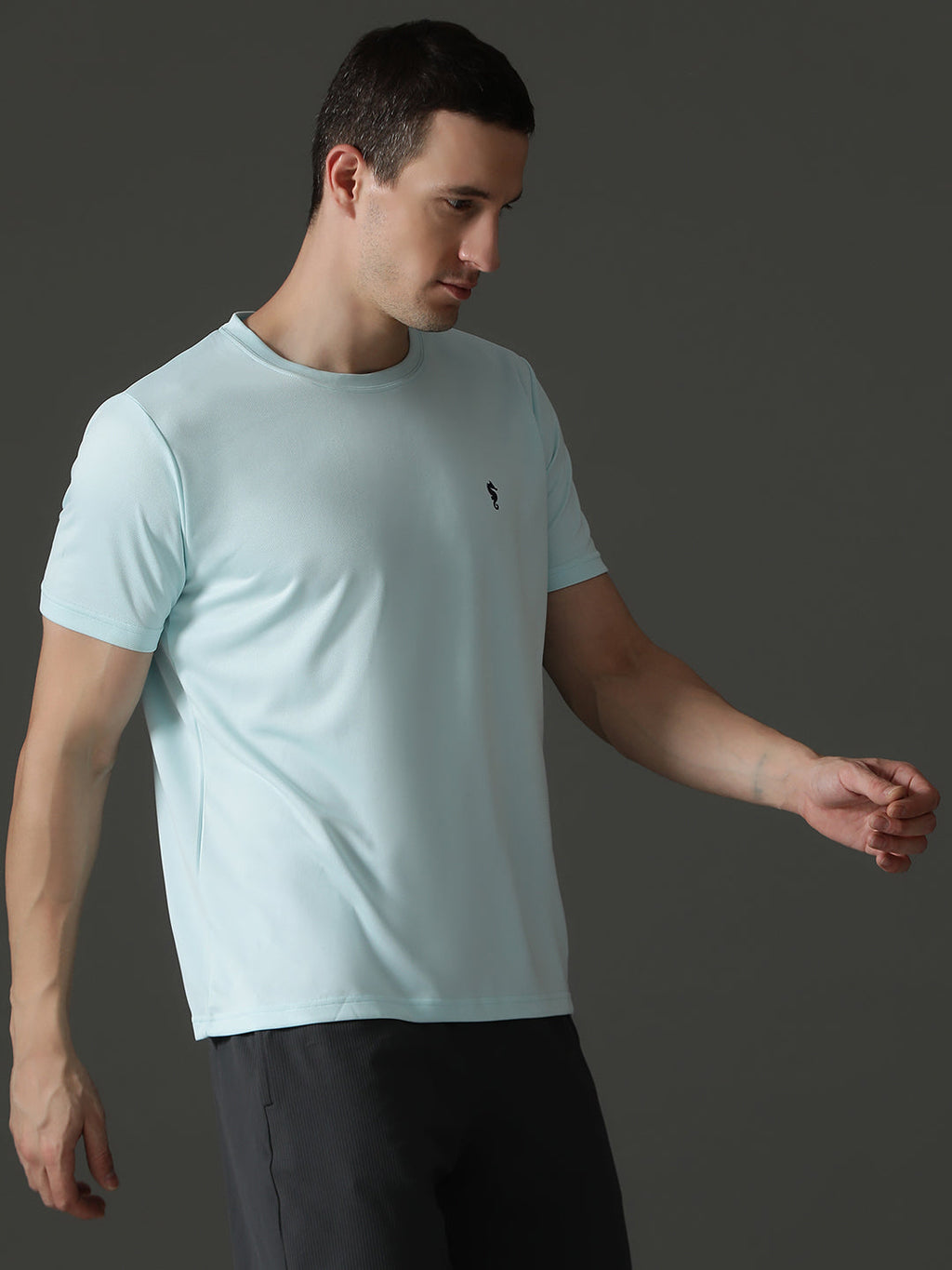 Round Neck Half Sleeve Slim Fit Casual Wear T-Shirt