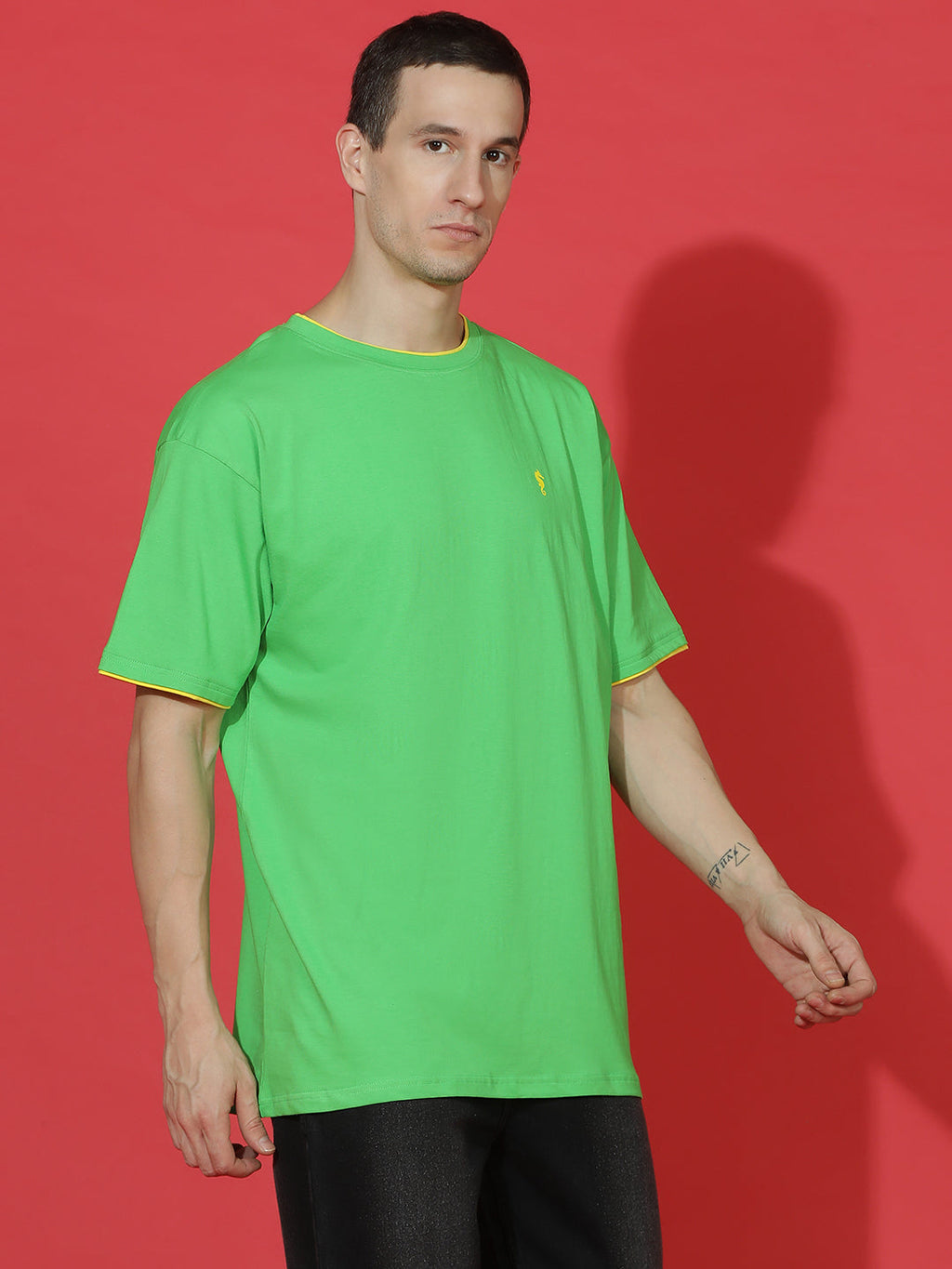 Single Jersey Oversized Round Neck Drop Shoulder Half Sleeve Casual T-Shirt