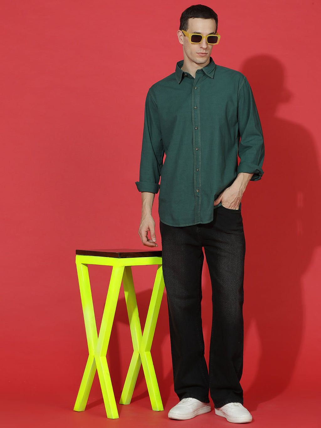 Denim Regular Fit Full Sleeve Cutaway Collar Casual Shirt