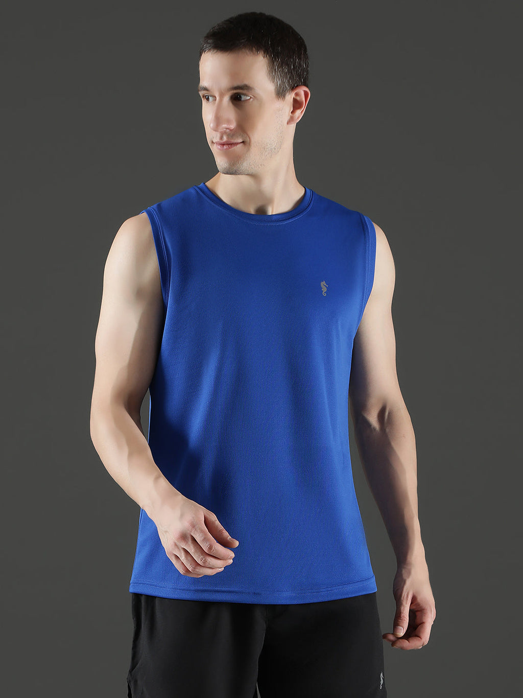 Sleeveless Sweat-Absorbing Gym Co-Ord Set with Pockets.